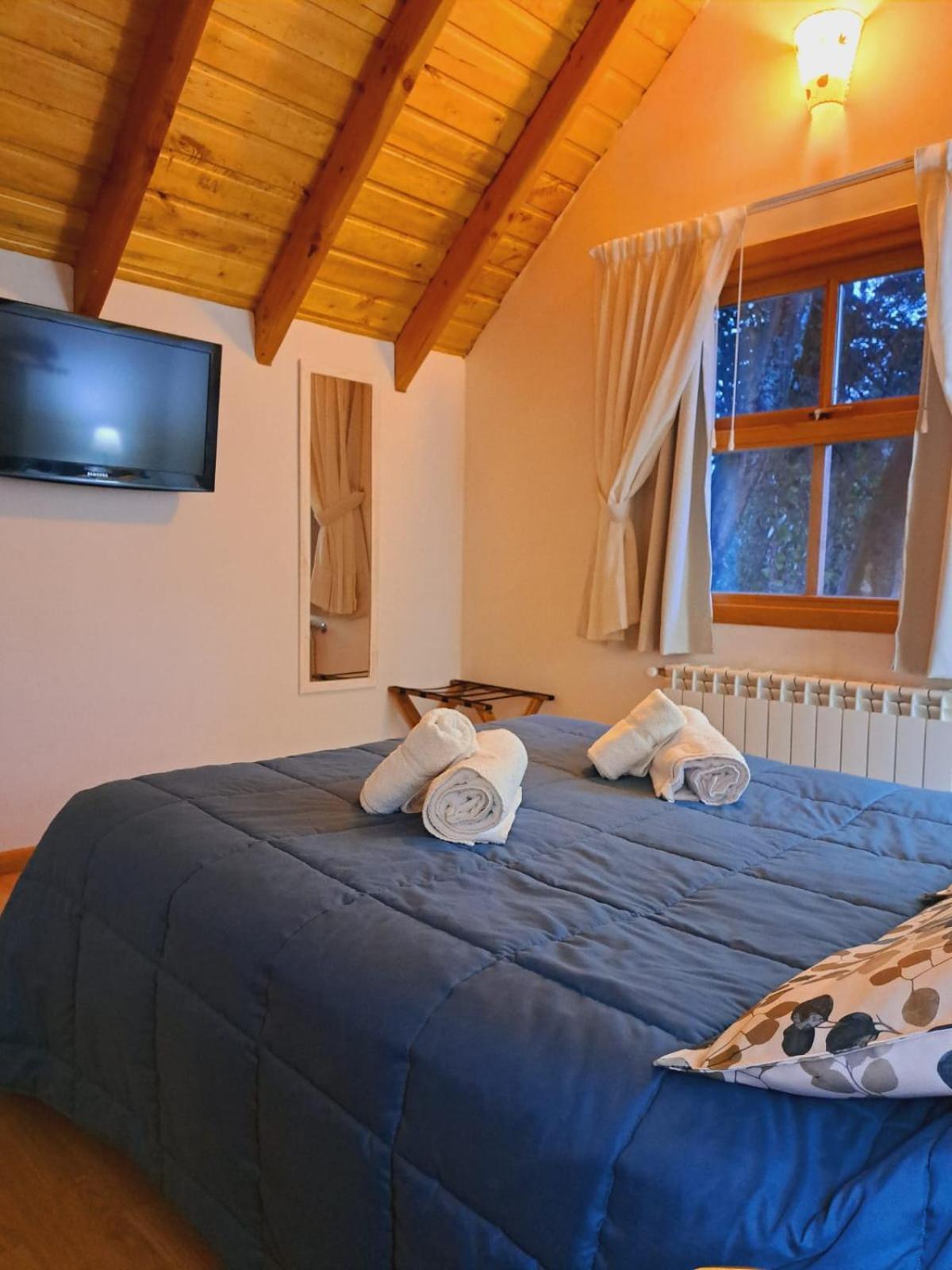 Apart Hotel Bungalows El Viejo Cipres San Carlos de Bariloche Esterno foto