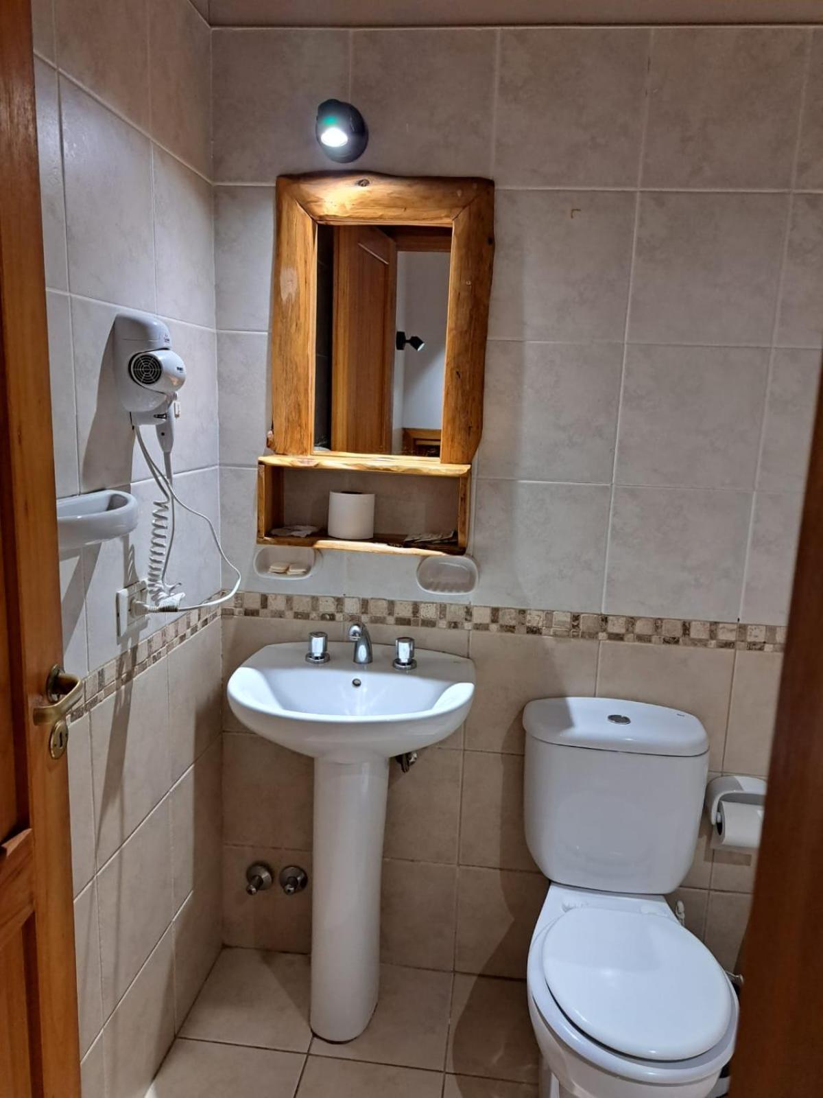 Apart Hotel Bungalows El Viejo Cipres San Carlos de Bariloche Esterno foto