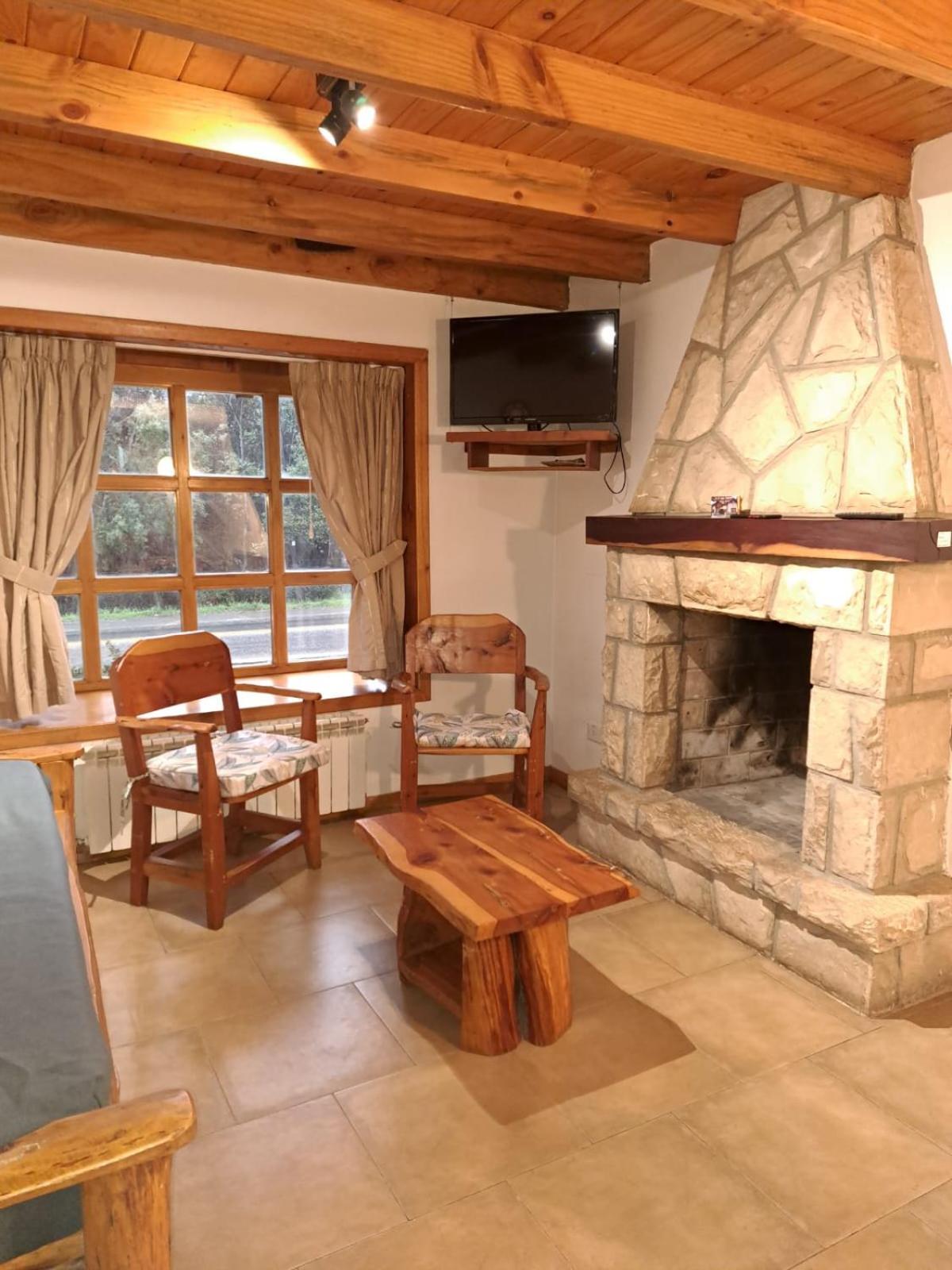 Apart Hotel Bungalows El Viejo Cipres San Carlos de Bariloche Esterno foto