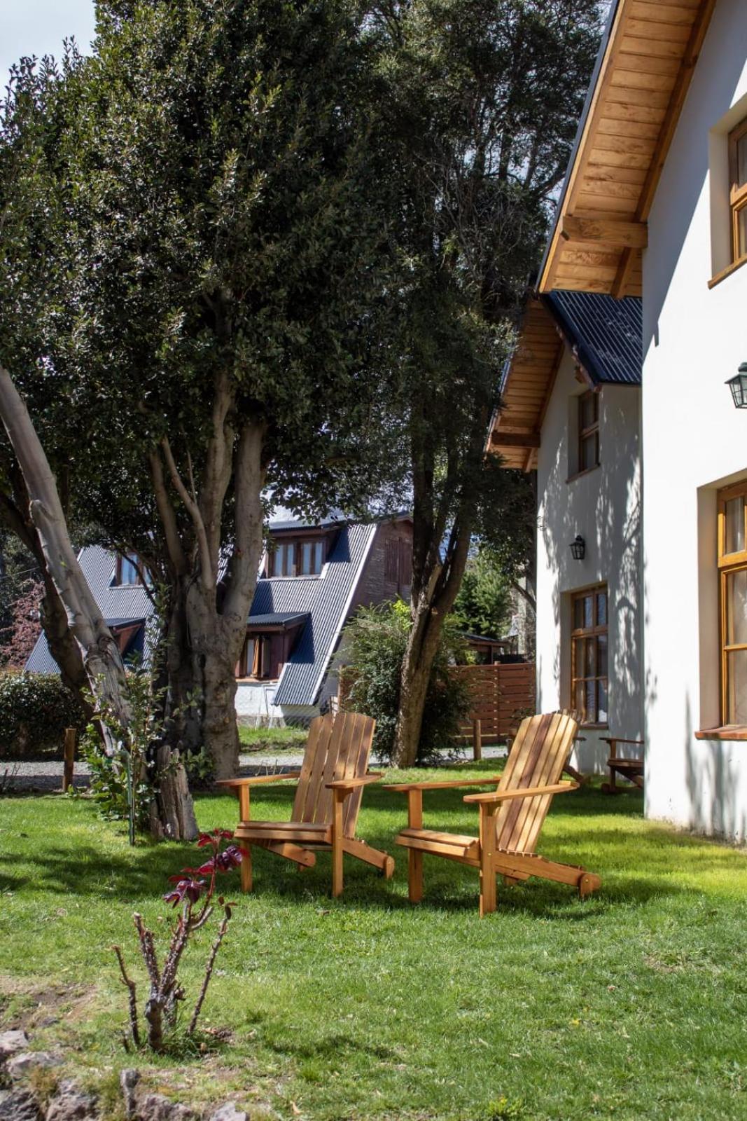 Apart Hotel Bungalows El Viejo Cipres San Carlos de Bariloche Esterno foto